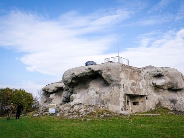 Betonový pěchotní srub pevnosti Dobrošov u Náchoda